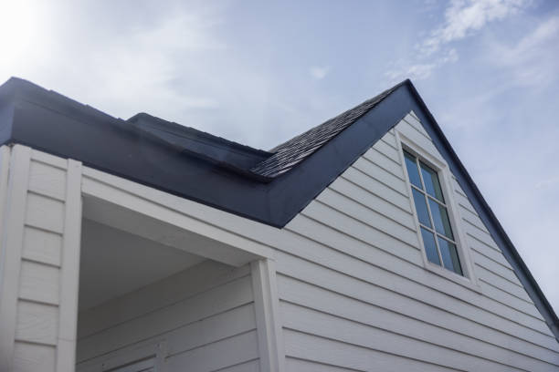 How To Choose The Right Materials for Your Siding Installation in 'Cortland, OH